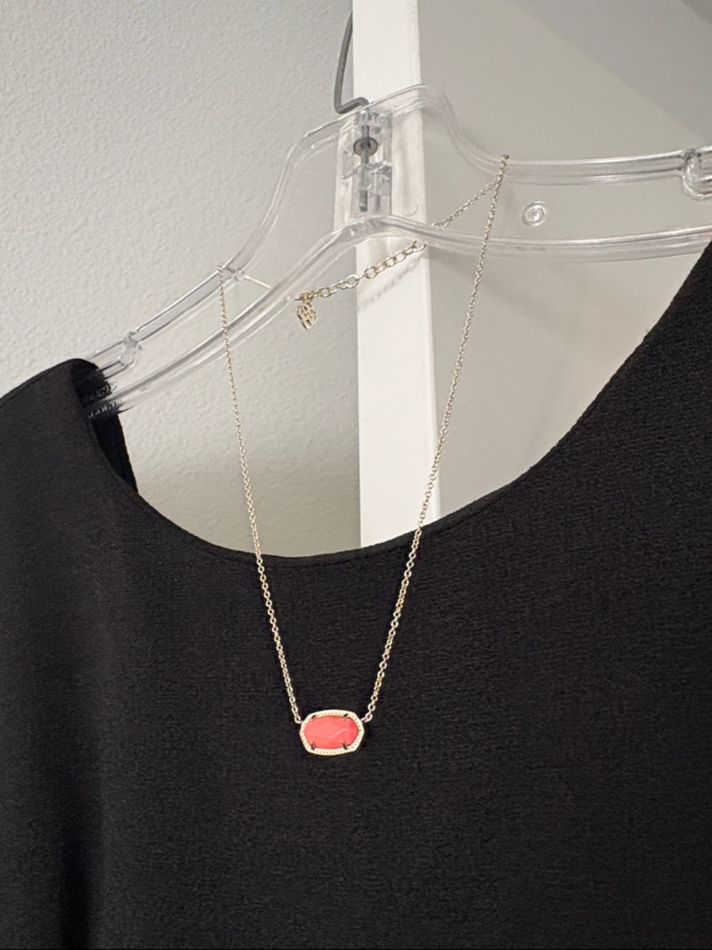 Lot of 2x [Kendra Scott] NWOT Elisa Bright Coral Necklace & EUC Kai Earrings - Picture 13 of 15
